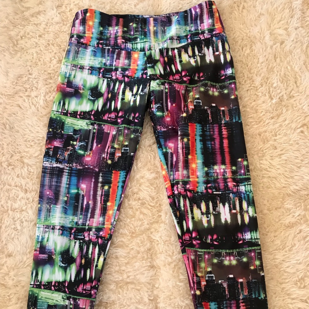 Onzie cropped leggings